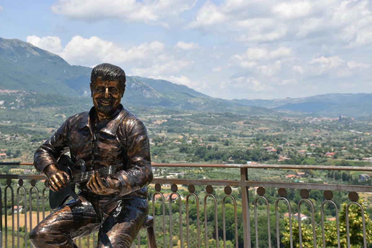 Ostello Della Gioventu Massimo Troisi Oliveto Citra Dış mekan fotoğraf